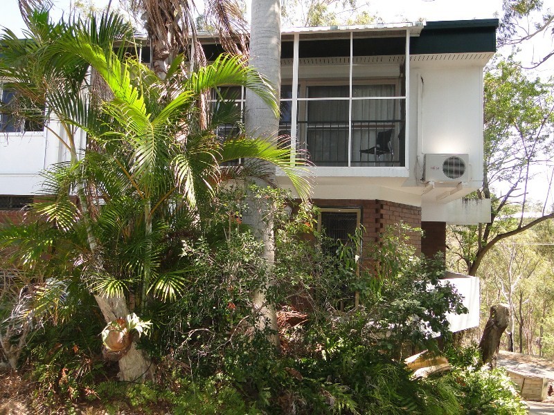 12 Matson Crescent, West Gladstone QLD 4680