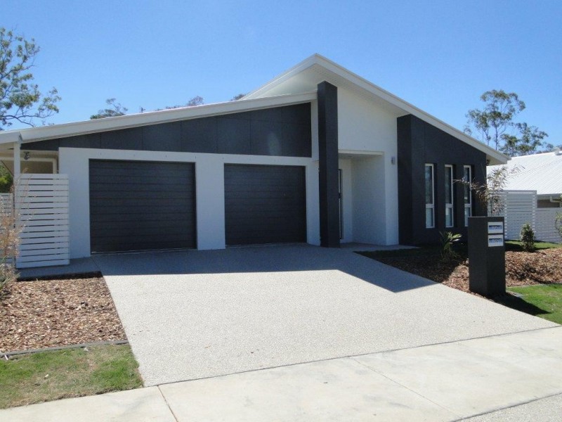 20B VALHALLA ST, Clinton QLD 4680