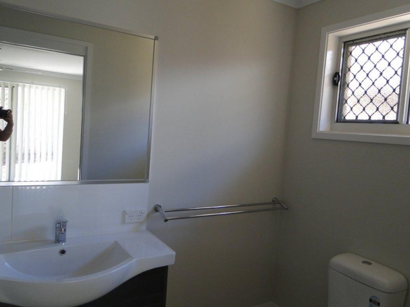 20B VALHALLA ST, Clinton QLD 4680