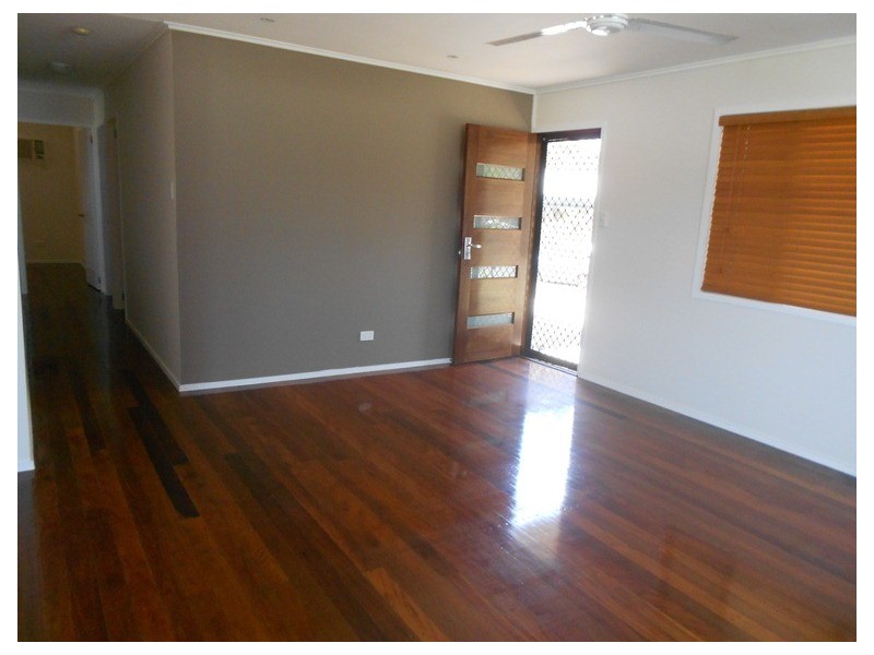90 SHAW STREET, New Auckland QLD 4680