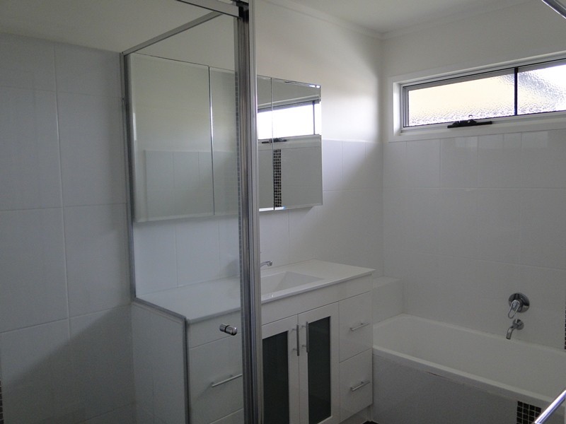 90 SHAW STREET, New Auckland QLD 4680