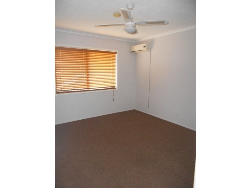 12 COOK STREET, West Gladstone QLD 4680