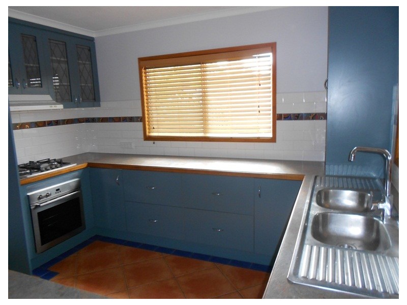 12 COOK STREET, West Gladstone QLD 4680