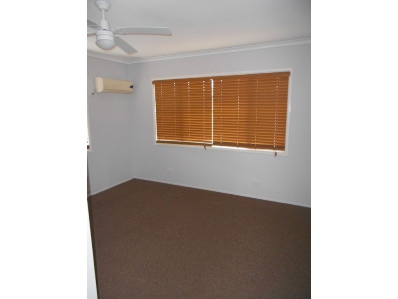 12 COOK STREET, West Gladstone QLD 4680