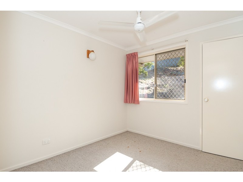 137 Dalrymple Drive, Toolooa QLD 4680