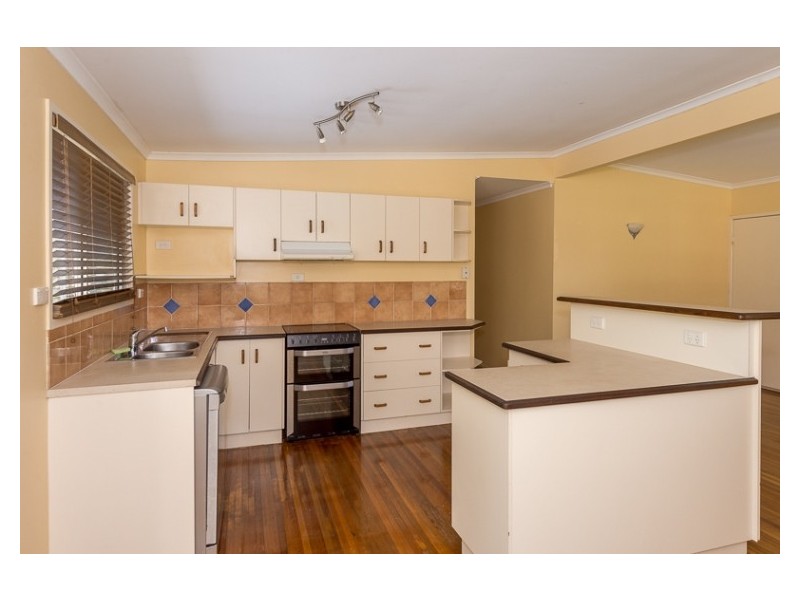 49 Venus Street, Telina QLD 4680