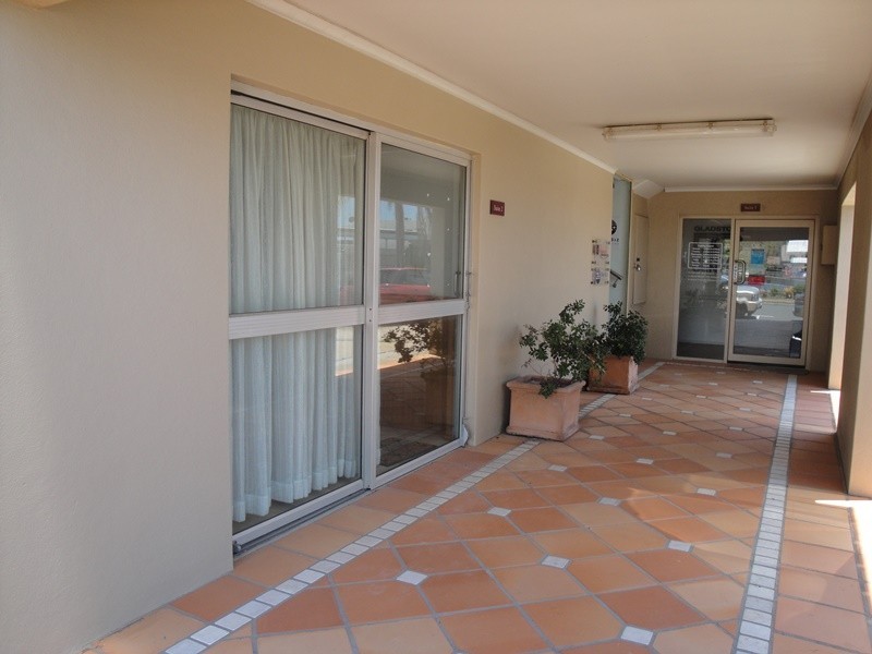 U2 /36 Herbert Street, Gladstone QLD 4680