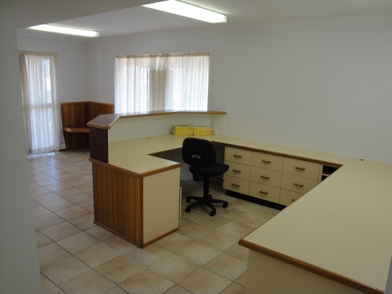 U2 /36 Herbert Street, Gladstone QLD 4680
