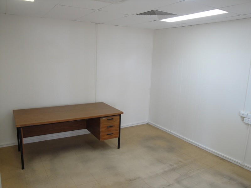 122B HANSON ROAD, Gladstone QLD 4680