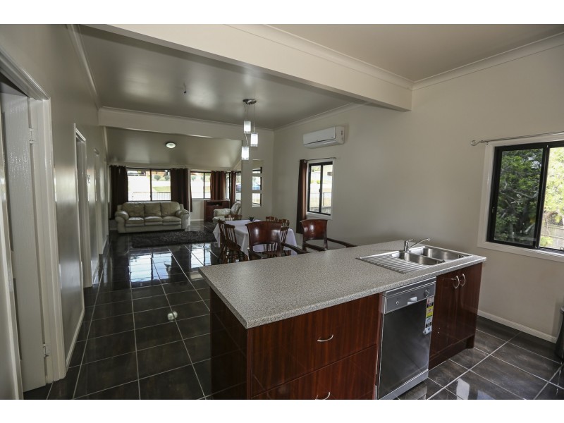 168 Oaka Street, South Gladstone QLD 4680