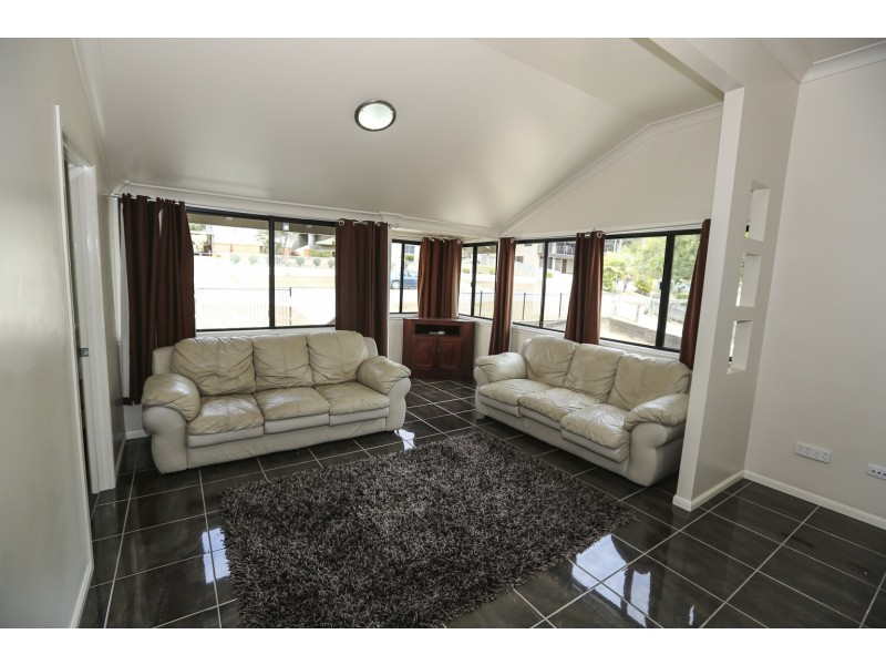 168 Oaka Street, South Gladstone QLD 4680