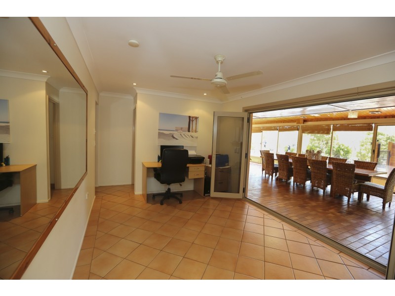 15 Wyndham Road, Beecher QLD 4680