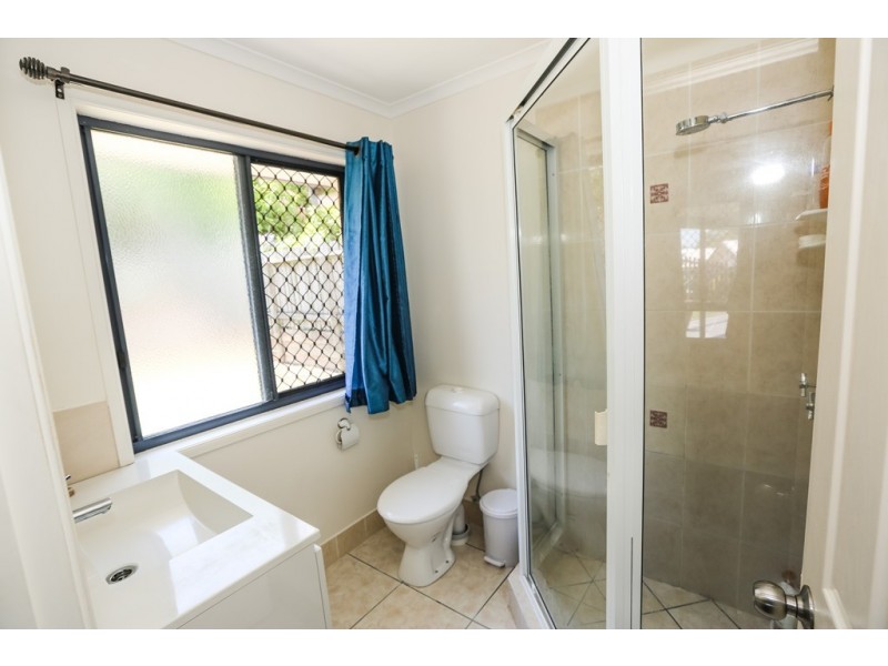 48 Witney Street, Telina QLD 4680