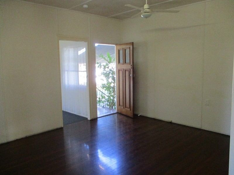 124 AUCKLAND ST, Gladstone QLD 4680