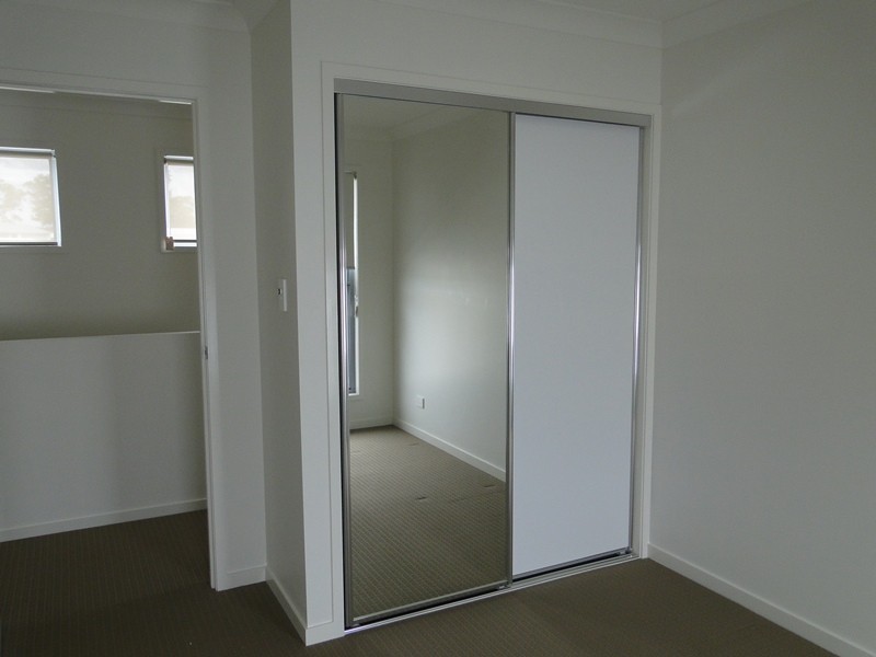 9 OYSTER CATCHER RD, Kirkwood QLD 4680