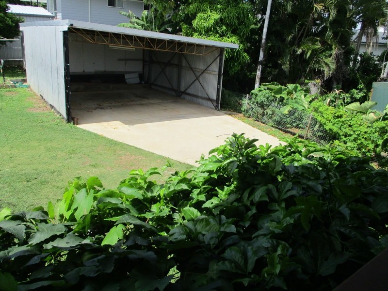 73 TANK STREET, Gladstone QLD 4680