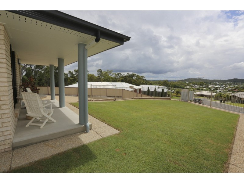 16 Karumba Court, Tannum Sands QLD 4680