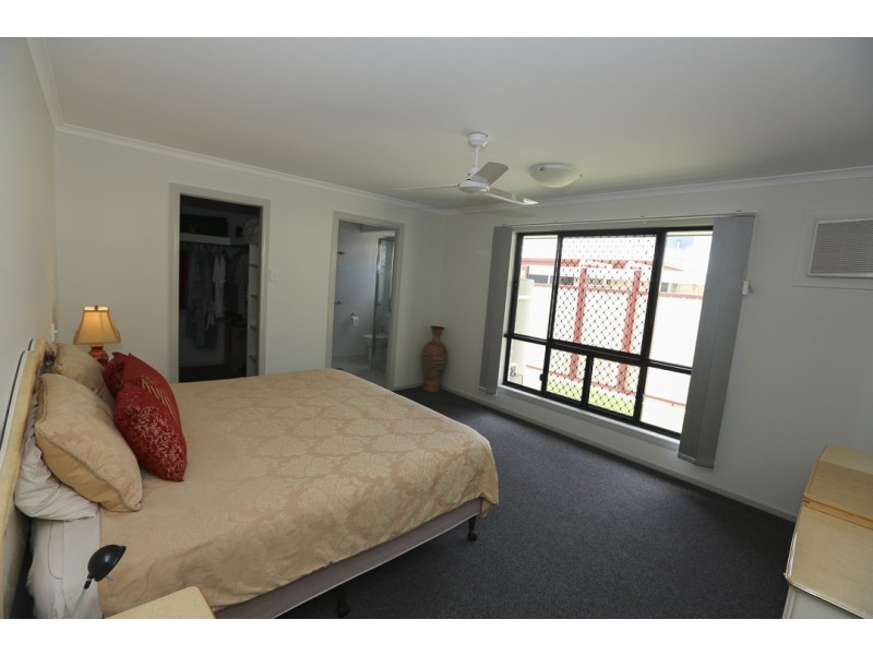 16 Karumba Court, Tannum Sands QLD 4680