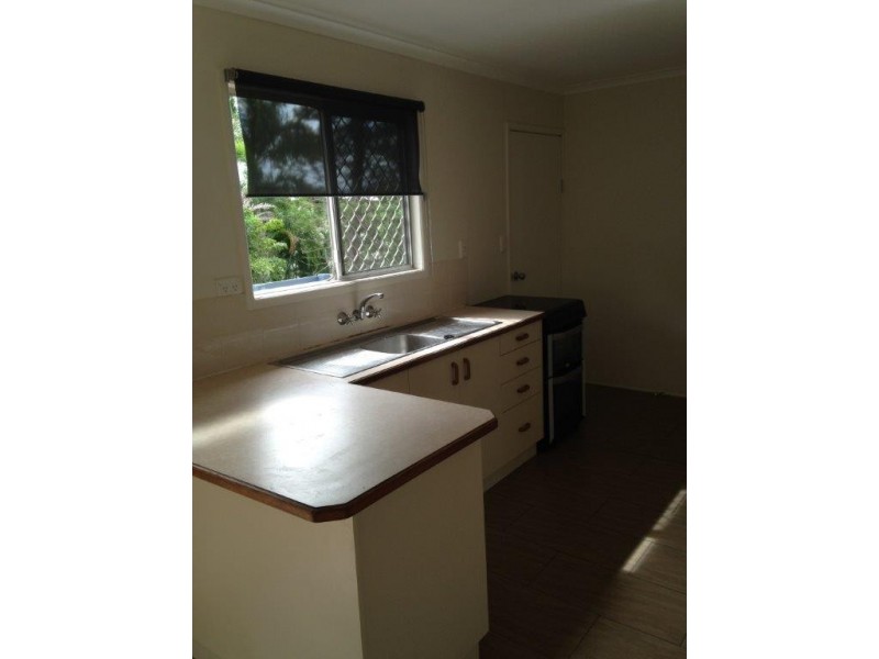 19 LORIKEET STREET, New Auckland QLD 4680
