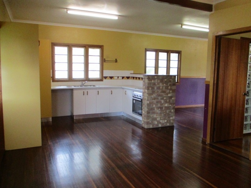 14 ROLLO STREET, Gladstone QLD 4680