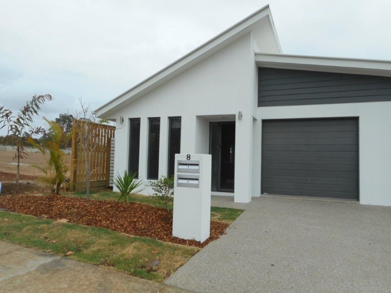 8B CIMBA STREET, Clinton QLD 4680
