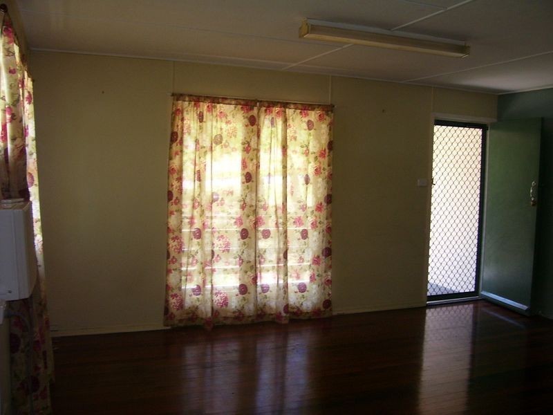 25 GARDEN STREET, West Gladstone QLD 4680