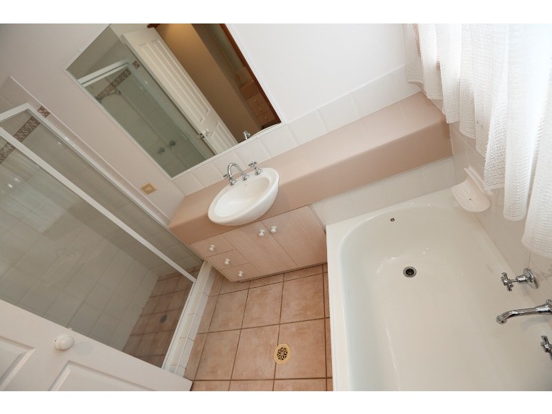 89 The Oaks Road, Tannum Sands QLD 4680