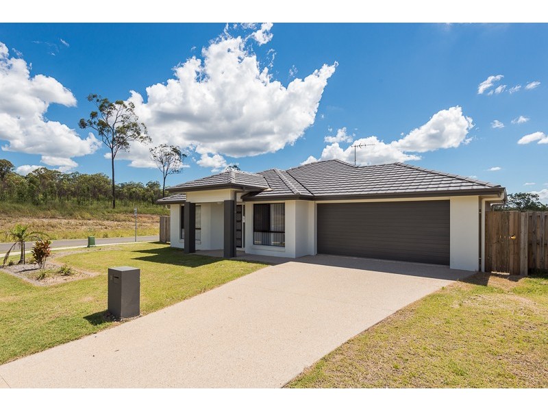 30 Bendee Street, Glen Eden QLD 4680