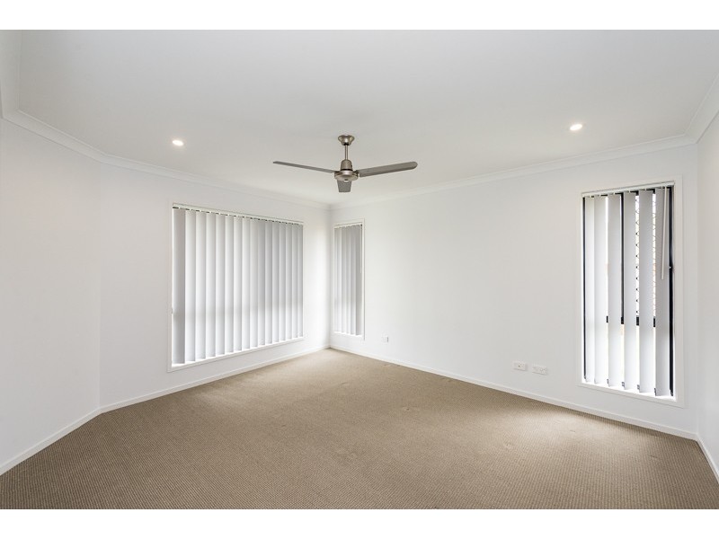 30 Bendee Street, Glen Eden QLD 4680
