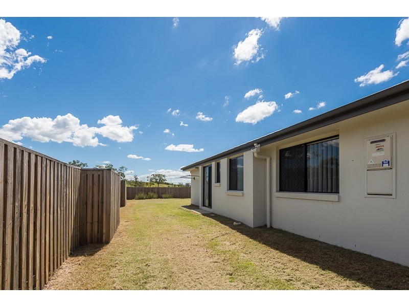 30 Bendee Street, Glen Eden QLD 4680