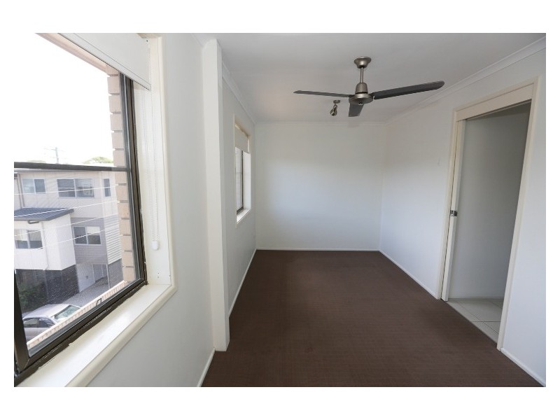 7 / 36 Kent Street, West Gladstone QLD 4680
