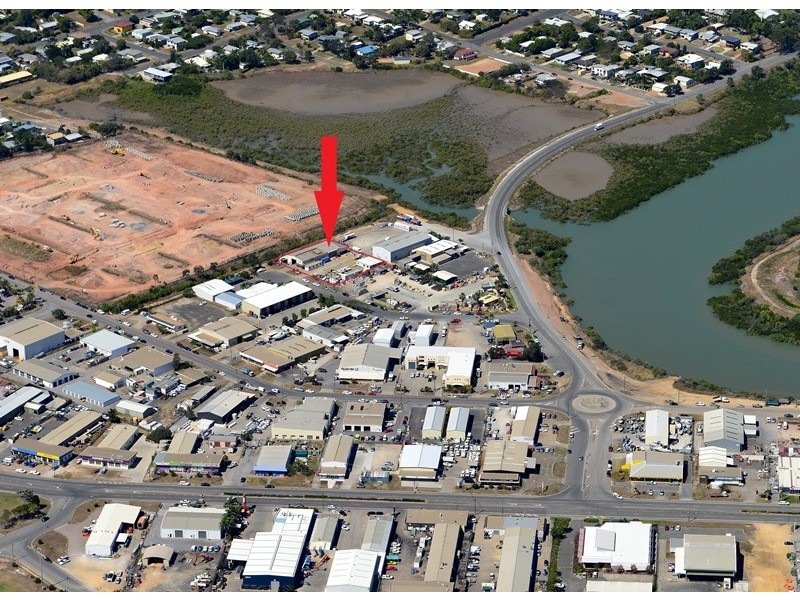 6 HILLIARD STREET, Gladstone QLD 4680