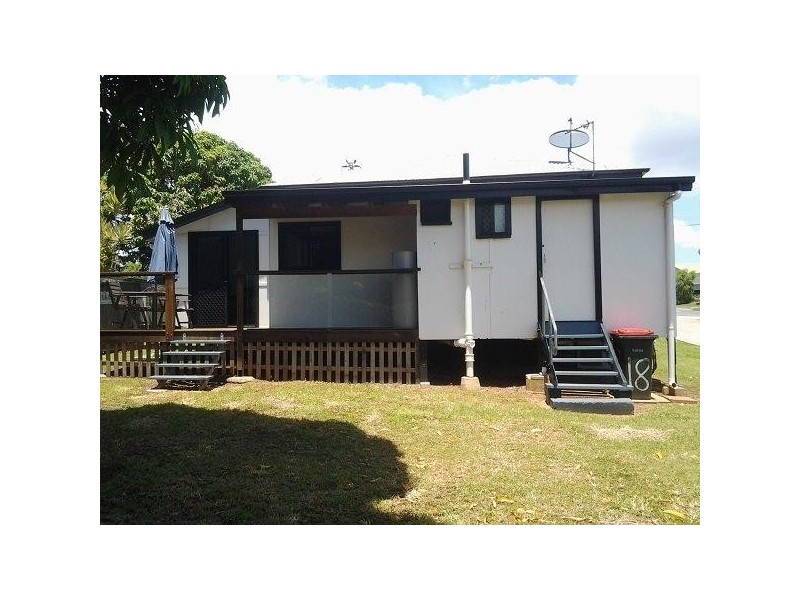 18 FLINDERS STREET, West Gladstone QLD 4680