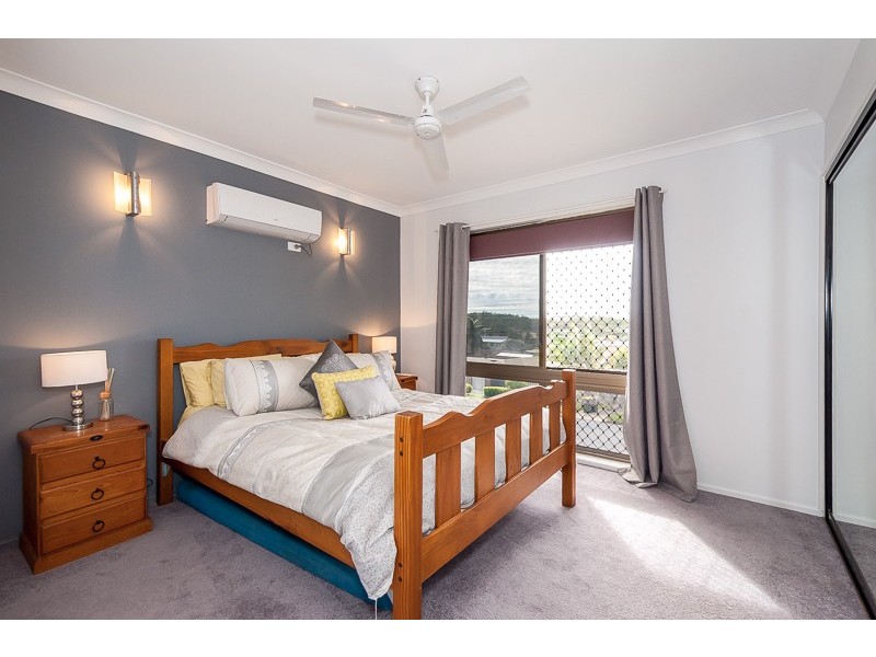 19 Saturn Crescent, Telina QLD 4680