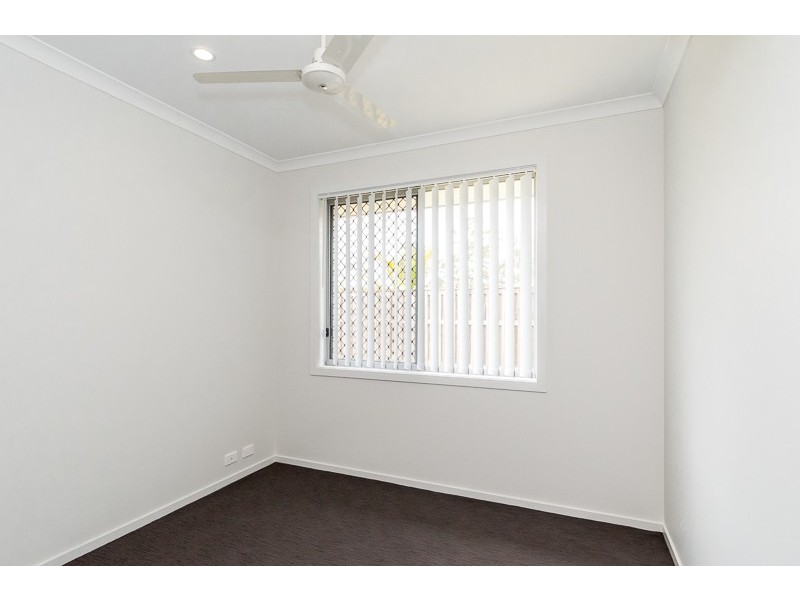 11 Winpara Drive, Kirkwood QLD 4680