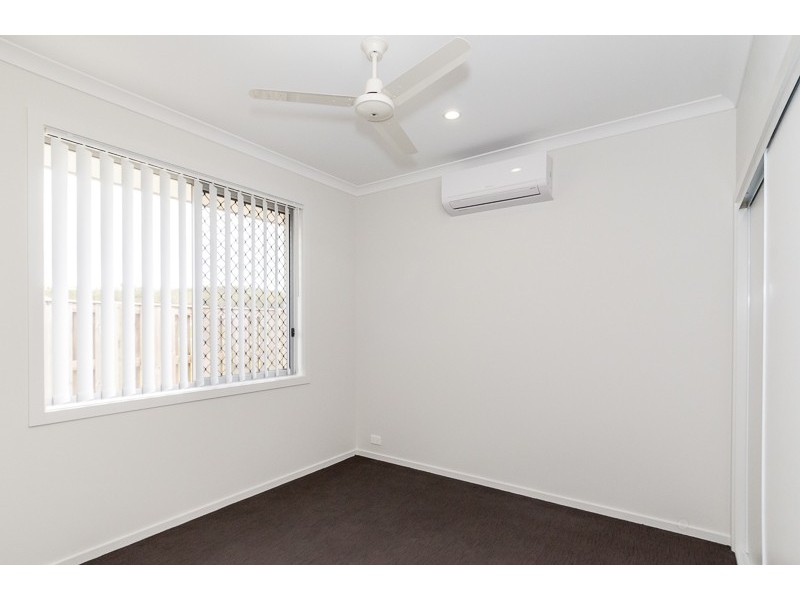 11 Winpara Drive, Kirkwood QLD 4680