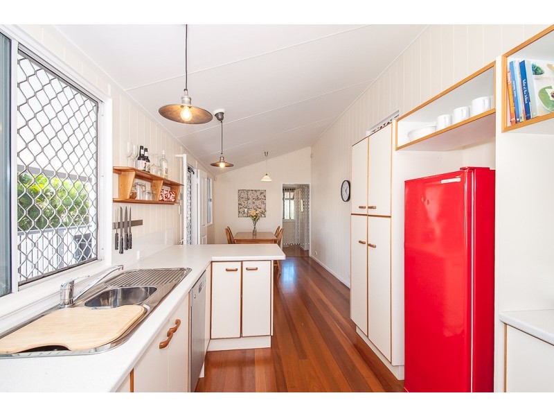 14 Lord Street, Gladstone QLD 4680
