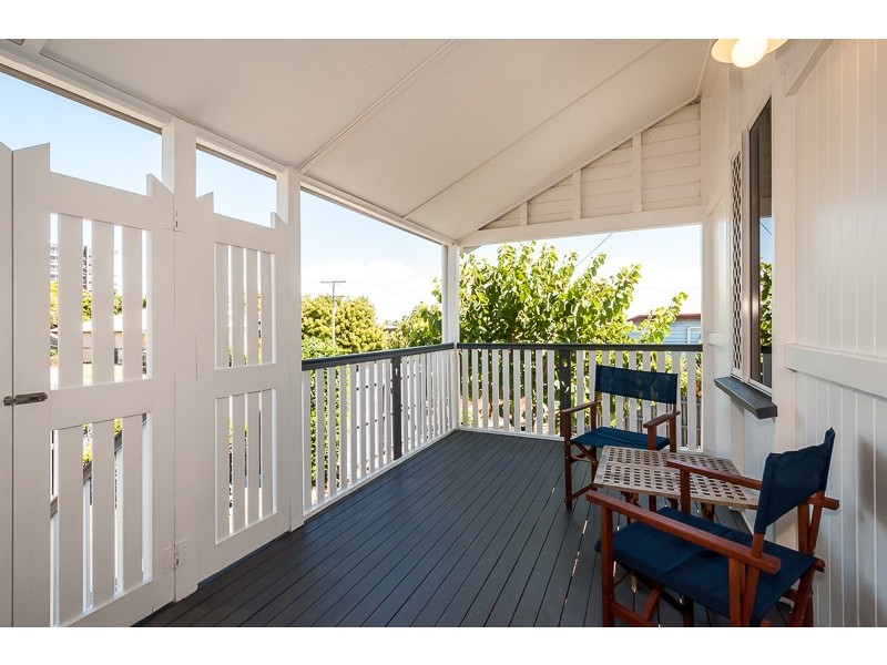 14 Lord Street, Gladstone QLD 4680