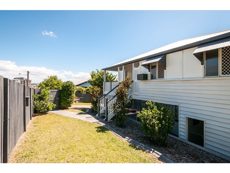 14 Lord Street, Gladstone QLD 4680