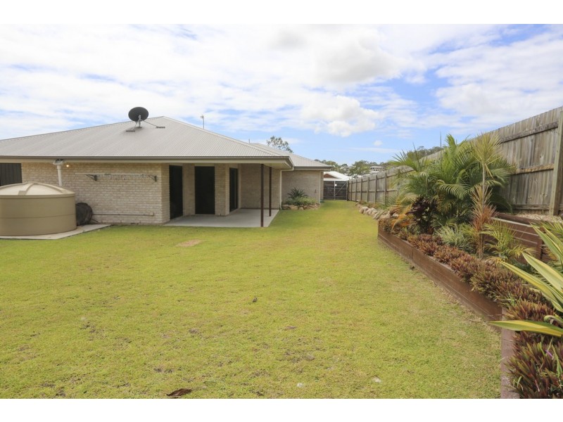 4 Woodland Court, Kirkwood QLD 4680