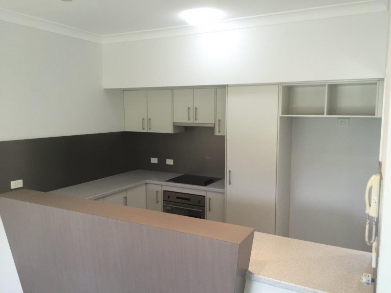 15/10 NOTHLING ST, New Auckland QLD 4680