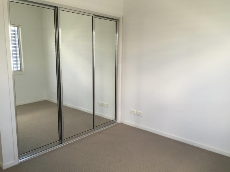 15/10 NOTHLING ST, New Auckland QLD 4680