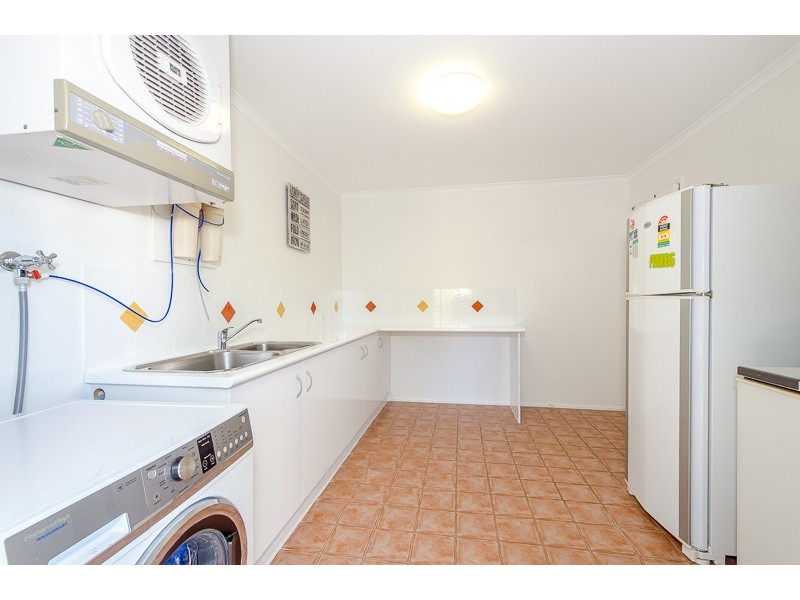 25 Michel Place, Telina QLD 4680