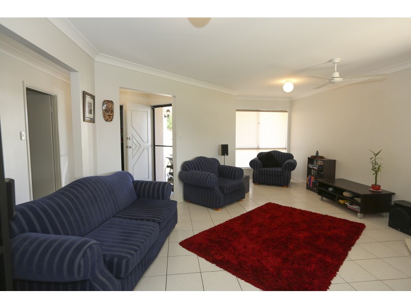 15 Willespie Place, New Auckland QLD 4680