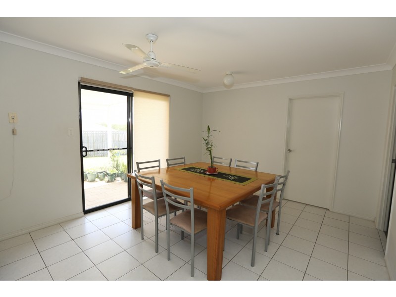 15 Willespie Place, New Auckland QLD 4680