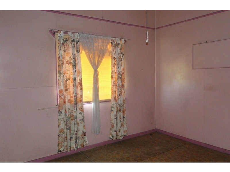 155 Off Street, South Gladstone QLD 4680