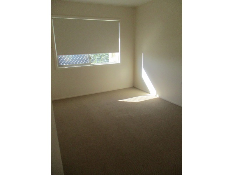 23 WATT STREET, West Gladstone QLD 4680