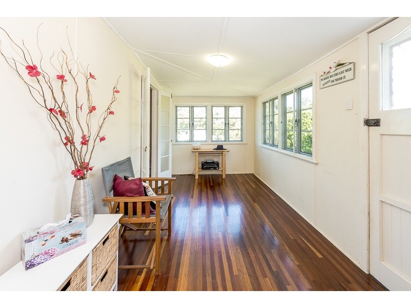 44 Adelaide Street, South Gladstone QLD 4680