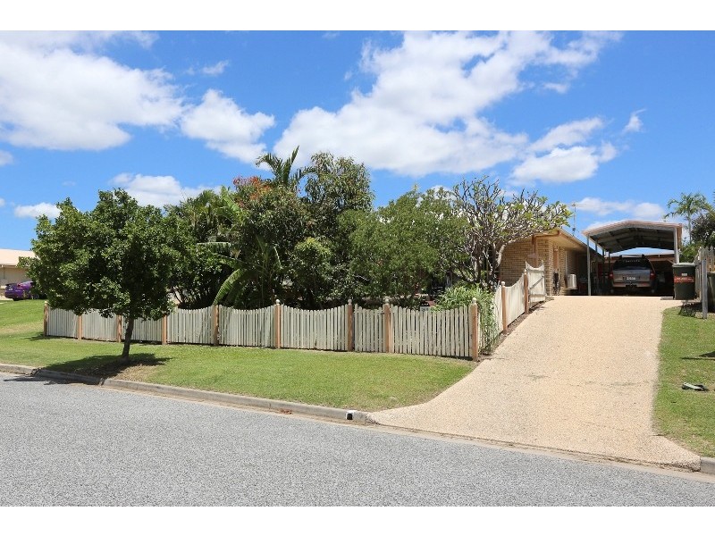 269 J Hickey Avenue, Clinton QLD 4680