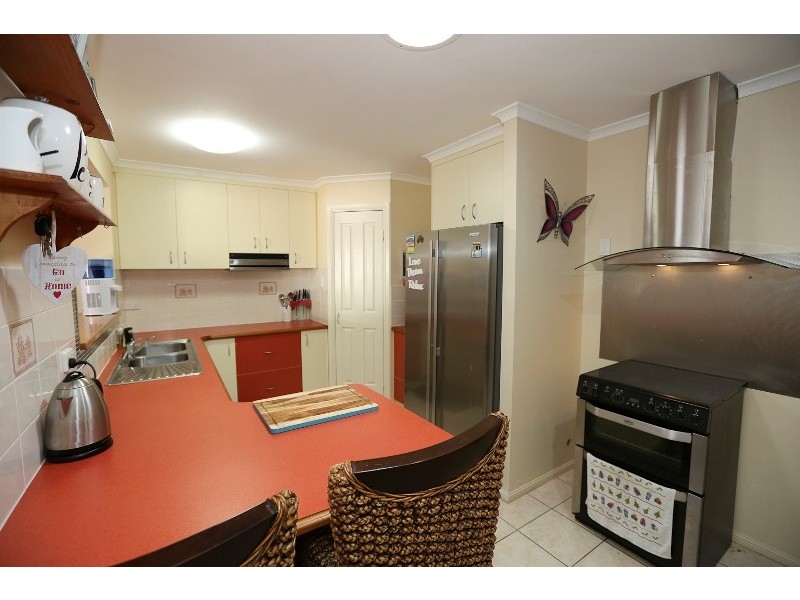 269 J Hickey Avenue, Clinton QLD 4680